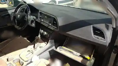 Здавання транспортного засобу seat leon (5f1) 1.2 tsi року 2017 потужний cyvb