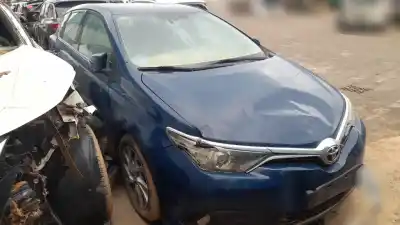 Veículo de Sucata toyota auris (e18) 8nr do ano 2016 alimentado 8nr