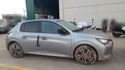 Sloopvoertuig peugeot 208 (p2) yh01 van het jaar 2023 aangedreven yh01