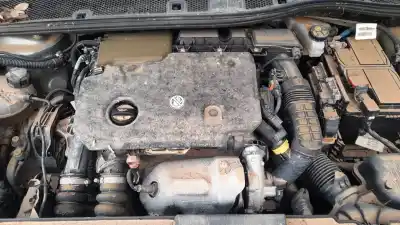 Sloopvoertuig peugeot 208 (p2) yh01 van het jaar 2023 aangedreven yh01