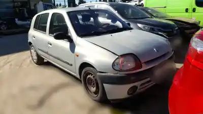 Здавання транспортного засобу renault clio ii fase i (b/cb0) f9q780 року 2000 потужний f9q780