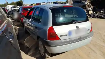 Здавання транспортного засобу renault clio ii fase i (b/cb0) f9q780 року 2000 потужний f9q780