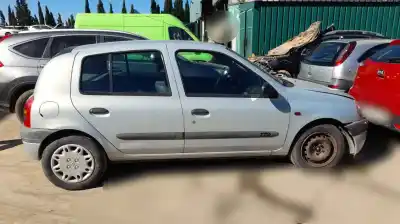 Здавання транспортного засобу renault clio ii fase i (b/cb0) f9q780 року 2000 потужний f9q780