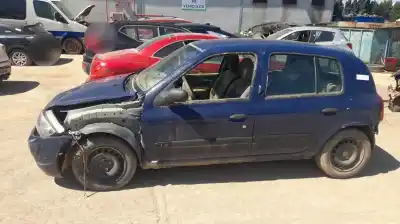 Здавання транспортного засобу renault clio ii fase ii (b/cb0) d7f726 року 2004 потужний d7f726