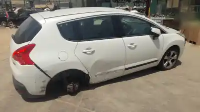 Veicolo di demolizione peugeot 3008 rh02 dell'anno 2010 alimentato rh02