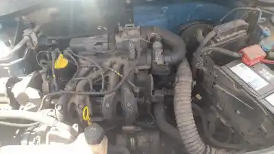 Здавання транспортного засобу renault clio ii fase ii (b/cb0) d7f726 року 2003 потужний d7f726