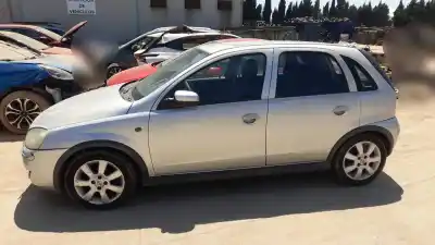Veicolo di demolizione opel corsa c z12xep dell'anno 2005 alimentato z12xep Veicolo di demolizione opel corsa c z12xep dell'anno 2005 alimentato z12xep