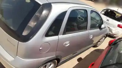 Veicolo di demolizione opel corsa c z12xep dell'anno 2005 alimentato z12xep Veicolo di demolizione opel corsa c z12xep dell'anno 2005 alimentato z12xep