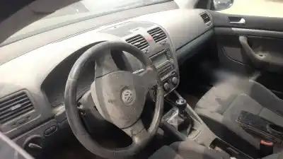 Verschrottungsfahrzeug volkswagen golf v (1k1) 1.9 tdi des jahres 2004 angetrieben bkc