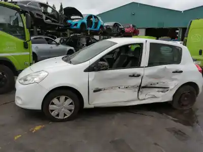 Verschrottungsfahrzeug renault clio iii d4f740 des jahres 2011 angetrieben d4f740