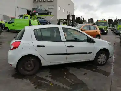 Verschrottungsfahrzeug renault clio iii d4f740 des jahres 2011 angetrieben d4f740