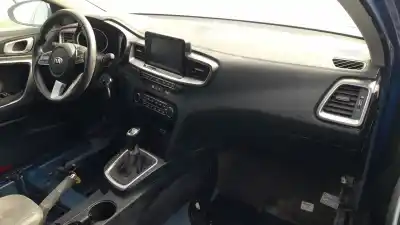 Здавання транспортного засобу kia ceed (cd) g3le року 2019 потужний g3le