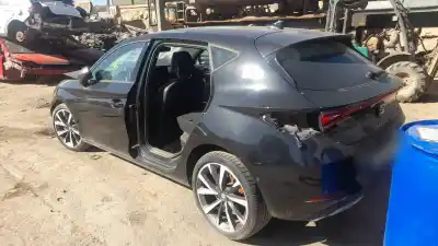 Veicolo di demolizione seat leon (kl1) dfya dell'anno 2021 alimentato dfya