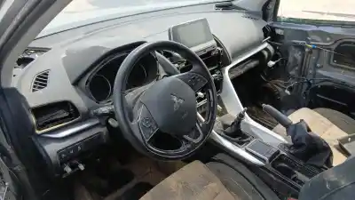 Здавання транспортного засобу mitsubishi                                         eclipse cross (gk0w)                                                                                                                                                                                                                                       4b40 року 2019 потужний 4b40