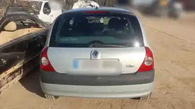 Scrapping Vehicle renault clio ii fase i (b/cb0) f9q780 of the year 2002 powered f9q780
