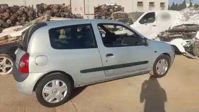 Scrapping Vehicle renault clio ii fase i (b/cb0) f9q780 of the year 2002 powered f9q780