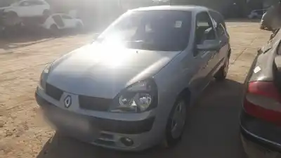 Scrapping Vehicle renault clio ii fase i (b/cb0) f9q780 of the year 2002 powered f9q780