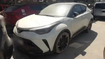 Scrapping Vehicle toyota c-hr (x10) 2zr of the year 2021 powered 2zr