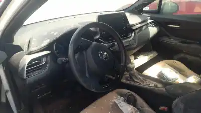 Scrapping Vehicle toyota c-hr (x10) 2zr of the year 2021 powered 2zr