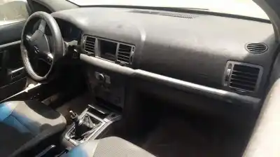 Здавання транспортного засобу opel vectra c (z02) 1.9 cdti (f69) року 2005 потужний z19dth