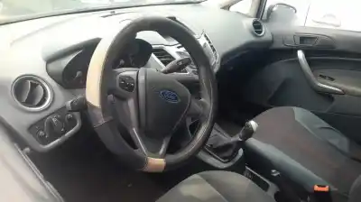 Здавання транспортного засобу ford fiesta (cb1) spja року 2010 потужний spja