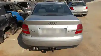 Veículo de Sucata audi a4 b5 (8d2) 1.9 tdi do ano 1999 alimentado avg