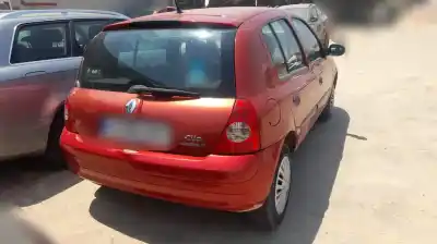 Здавання транспортного засобу renault clio ii fase ii (b/cb0) d4f722 року 2006 потужний d4f722