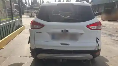 Veicolo di demolizione ford kuga (cbs) xrma dell'anno 2015 alimentato xrma