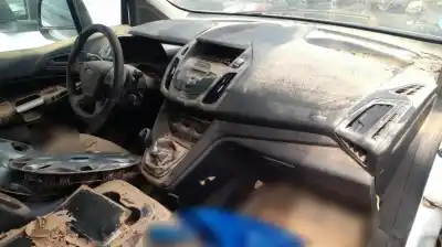 Scrapping Vehicle ford transit connect (chc) xwga of the year 2017 powered xwga