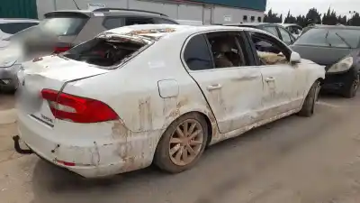 Здавання транспортного засобу SKODA SUPERB II (3T4)  року 2015 потужний CFFB