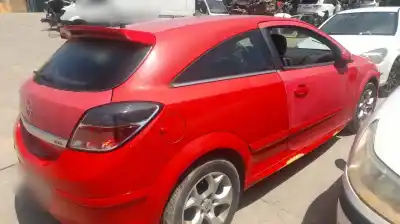 Здавання транспортного засобу opel astra h gtc z18xe року 2005 потужний z18xe