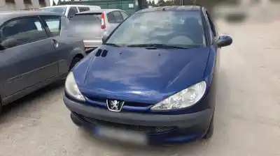 Здавання транспортного засобу PEUGEOT 206  року 2005 потужний KFW