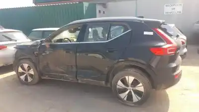 Здавання транспортного засобу VOLVO XC40  року 2021 потужний B3154T10