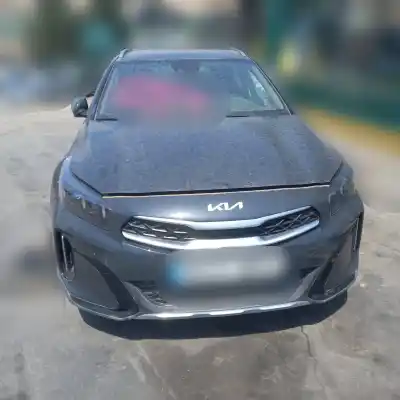 Véhicule à la ferraille KIA XCEED (CD) 1.0 T-GDI de l'année 2024 alimenté G3LE