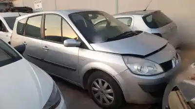 Veicolo di demolizione renault scénic ii (jm0/1_) 1.6 16v (jm1r) dell'anno 2007 alimentato k4m766