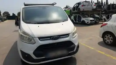 Veículo de Sucata ford transit custom nugget (ttf) cyff do ano 2015 alimentado cyff
