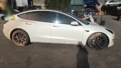 Scrapping Vehicle tesla model 3 3d5 of the year 2022 powered 3d5