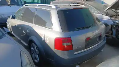 Veicolo di demolizione AUDI A6 C5 AVANT (4B5)  dell'anno 2003 alimentato AKE