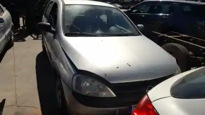 Vehículo de desguace OPEL CORSA C  del año 2001 con motor Z12XE