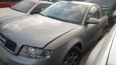 Scrapping Vehicle audi a4 b6 (8e2) 1.9 tdi of the year 2001 powered awx