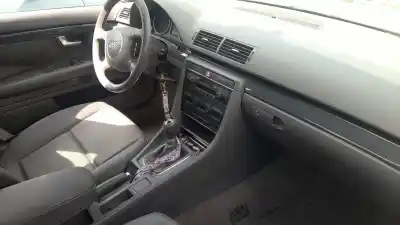 Scrapping Vehicle audi a4 b6 (8e2) 1.8 t of the year 2001 powered avj