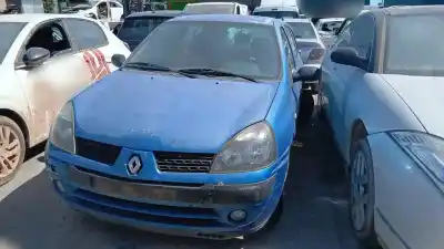 Scrapping Vehicle renault clio ii fase ii (b/cb0) k9k704 of the year 2003 powered k9k704