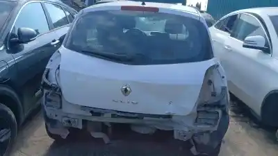 Здавання транспортного засобу renault clio iii k9k766 року 2008 потужний k9k766