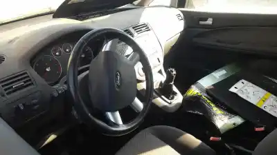 Здавання транспортного засобу ford focus c-max (cap) d-g8da року 2005 потужний g8da