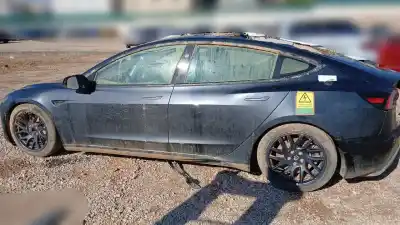 Hurda Aracı tesla model 3 3d5 yılın 2023 güçlü 3d5