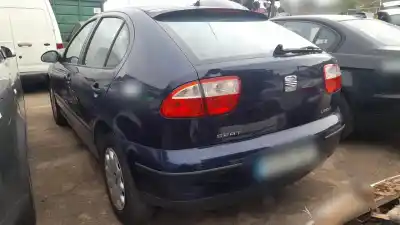 Здавання транспортного засобу seat leon (1m1) 1.6 16 v року 2001 потужний azd