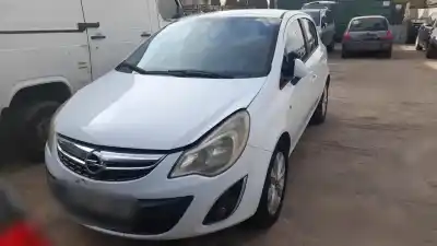 Veicolo di demolizione opel corsa d a13dtr dell'anno 2012 alimentato a13dtr