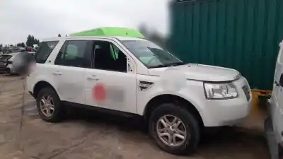 Veicolo di demolizione LAND ROVER FREELANDER (LR2)  dell'anno 2010 alimentato 224DT