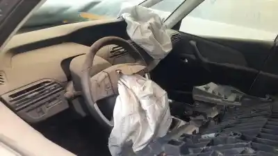 Scrapping Vehicle citroen c4 picasso/spacetourer hn02 of the year 2016 powered hn02