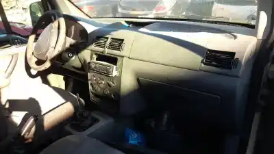 Здавання транспортного засобу ford transit connect (tc7) d-hcpa року 2006 потужний hcpa